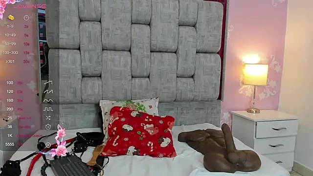 ValentinaThomas online show from 20, 3, 2025