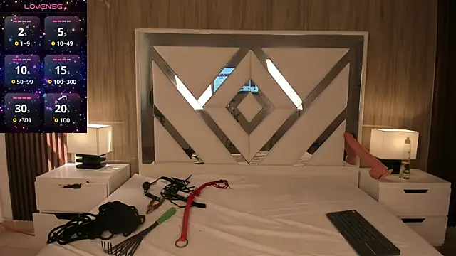 ValentinaThomas online show from 1, 10, 2025