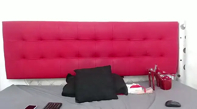 Celestial Queen  online show from 27, 1, 2025