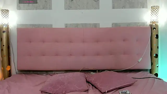 Snapshot of Celestial_Queen_ chatting on 11, 1, 2026 Celestial Queen online show from 11, 1, 2026