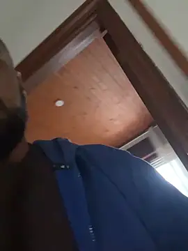 Dikkiduohottt online show from 7, 3, 2026