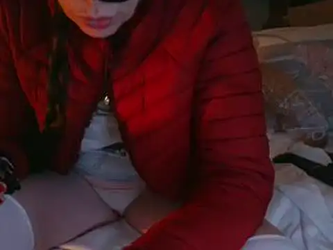 Snapshot of VeneRed chatting on 20, 11, 2025 VeneRed online show from 20, 11, 2025