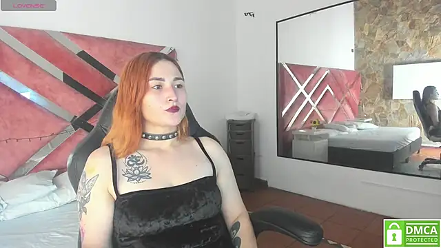 Snapshot of madame_ibby chatting on 16, 1, 2025 madame ibby online show from 16, 1, 2025