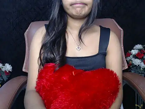 Snapshot of Wish_Queen chatting on 28, 10, 2025 Wish Queen online show from 28, 10, 2025