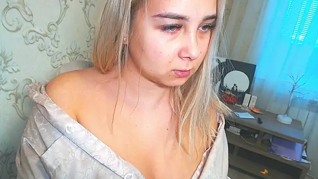 DolphinDreams online show from 18, 1, 2026