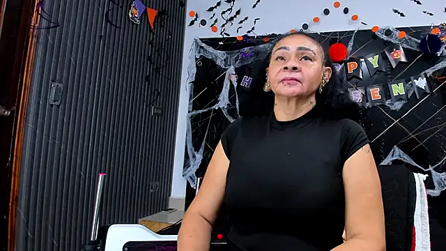 cloee-rabbyt online show from 4, 11, 2025