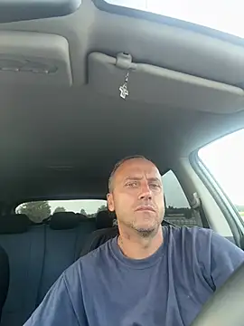 Snapshot of Lecatore80 chatting on 4, 8, 2026 Lecatore80 online show from 4, 8, 2026