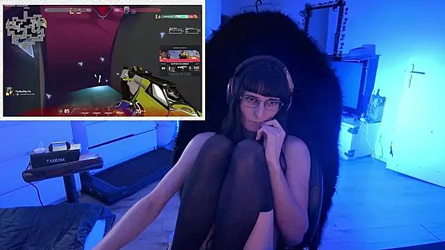 Snapshot of CeriseLapine chatting on 24, 10, 2025 CeriseLapine online show from 24, 10, 2025