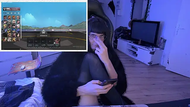 Snapshot of CeriseLapine chatting on 28, 10, 2025 CeriseLapine online show from 28, 10, 2025