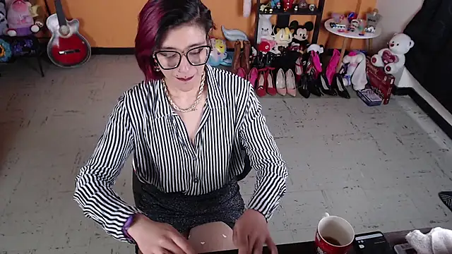 Snapshot of MissMiia2 chatting on 17, 1, 2025 MissMiia2 online show from 17, 1, 2025