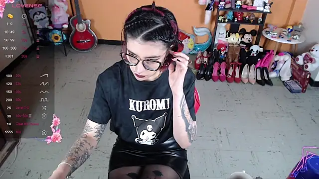 Snapshot of MissMiia2 chatting on 22, 1, 2025 MissMiia2 online show from 22, 1, 2025