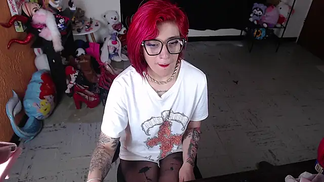 Snapshot of MissMiia2 chatting on 10, 2, 2025 MissMiia2 online show from 10, 2, 2025