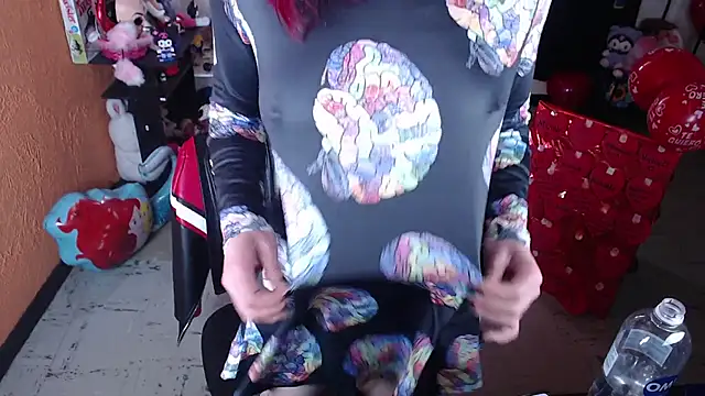 Snapshot of MissMiia2 chatting on 21, 2, 2025 MissMiia2 online show from 21, 2, 2025