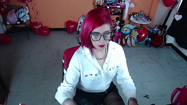 Snapshot of MissMiia2 chatting on 24, 2, 2025 MissMiia2 online show from 24, 2, 2025