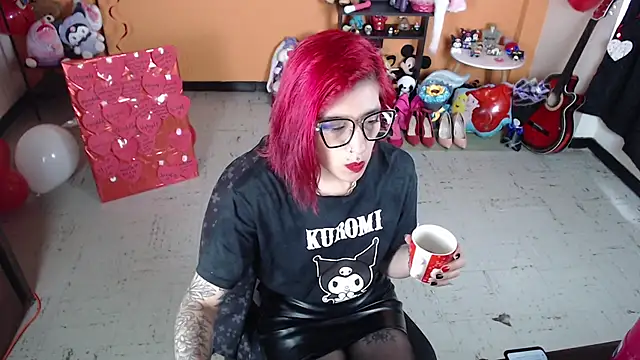 Snapshot of MissMiia2 chatting on 27, 2, 2025 MissMiia2 online show from 27, 2, 2025