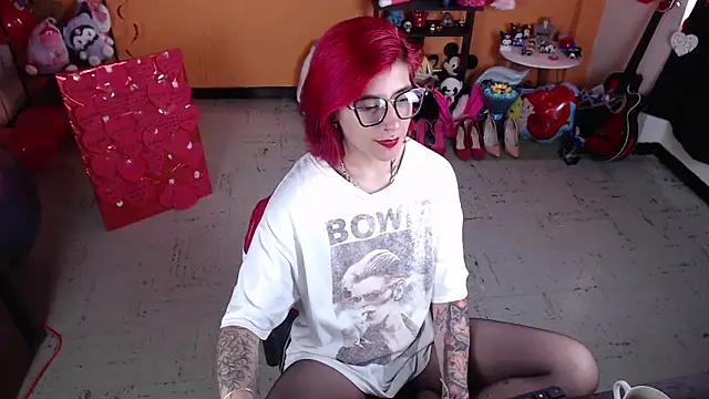 Snapshot of MissMiia2 chatting on 1, 3, 2025 MissMiia2 online show from 1, 3, 2025