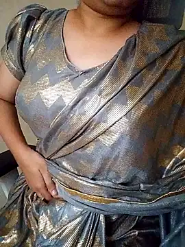 Snapshot of Indianhyna chatting on 24, 9, 2025 Indianhyna online show from 24, 9, 2025