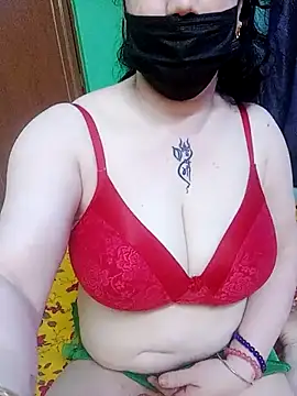 Snapshot of Raja_Ranii chatting on 8, 3, 2025 Raja Ranii online show from 8, 3, 2025