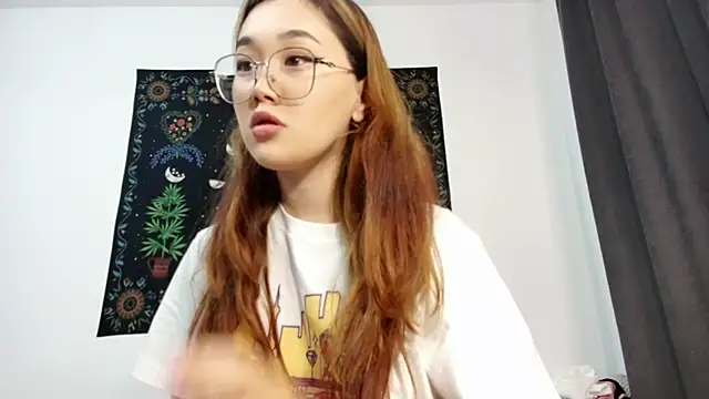 Jennatyan online show from 22, 9, 2025