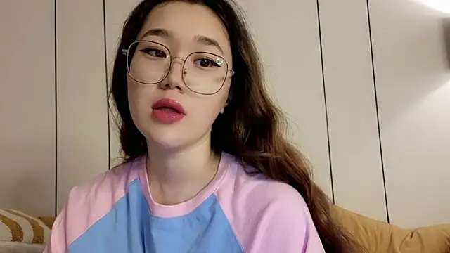 Snapshot of Jennatyan chatting on 6, 6, 2026 Jennatyan online show from 6, 6, 2026