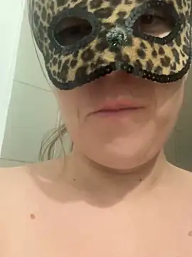 Lyannabuena69 online show from 4, 3, 2025