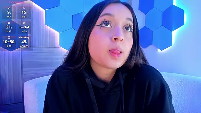 Snapshot of MiaKay1 chatting on 4, 3, 2025 MiaKay1 online show from 4, 3, 2025