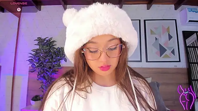 Snapshot of MiaKay1 chatting on 24, 2, 2026 MiaKay1 online show from 24, 2, 2026