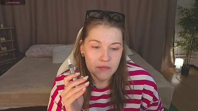 Colleen Blake online show from 28, 2, 2026