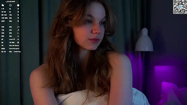 Snapshot of EdlinAlliston chatting on 2, 3, 2025 EdlinAlliston online show from 2, 3, 2025