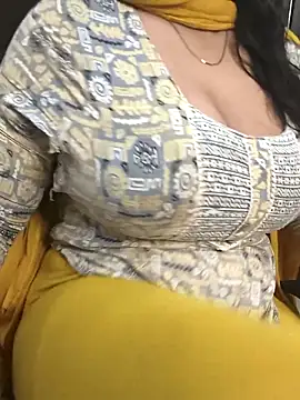 Snapshot of Anamika_Kapoor chatting on 11, 9, 2025 Anamika Kapoor online show from 11, 9, 2025