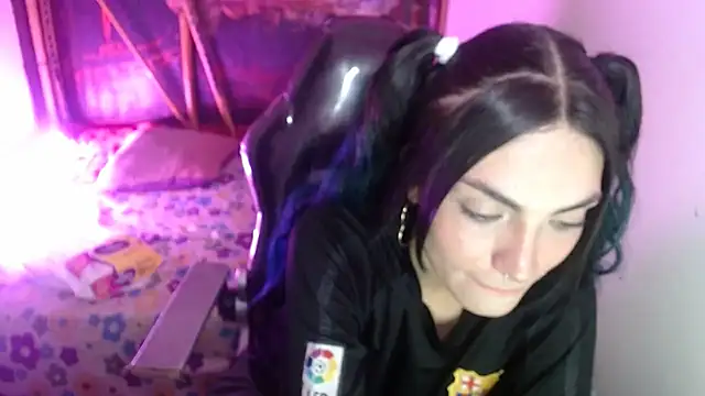 ReiLyMalkova online show from 5, 3, 2025