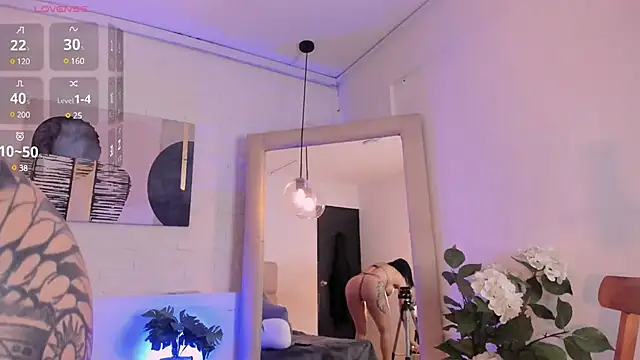 Snapshot of Skyler_ferrer chatting on 9, 1, 2025 Skyler ferrer online show from 9, 1, 2025