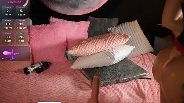 Snapshot of Skyler_ferrer chatting on 25, 11, 2025 Skyler ferrer online show from 25, 11, 2025