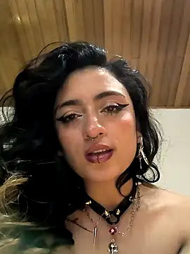 Lila Desiree online show from 19, 12, 2024