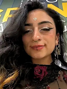 Lila Desiree online show from 13, 1, 2025