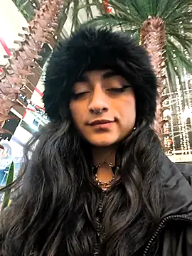 Lila Desiree online show from 25, 11, 2025