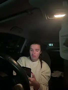 Snapshot of maisiesmithx chatting on 31, 12, 2024 maisiesmithx online show from 31, 12, 2024