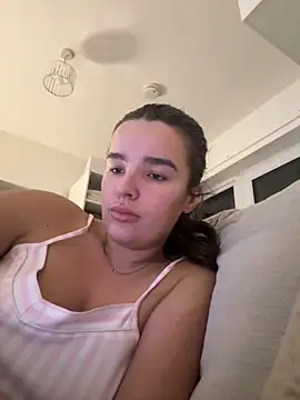 Snapshot of maisiesmithx chatting on 7, 1, 2025 maisiesmithx online show from 7, 1, 2025