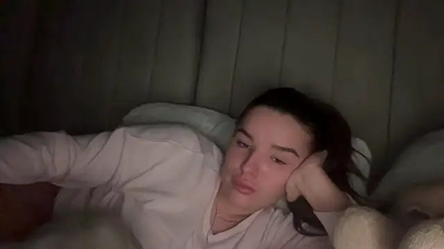 Snapshot of maisiesmithx chatting on 9, 1, 2025 maisiesmithx online show from 9, 1, 2025