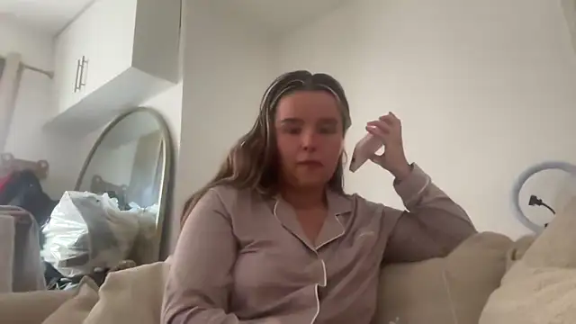 Snapshot of maisiesmithx chatting on 22, 9, 2025 maisiesmithx online show from 22, 9, 2025