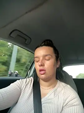 Snapshot of maisiesmithx chatting on 5, 10, 2025 maisiesmithx online show from 5, 10, 2025