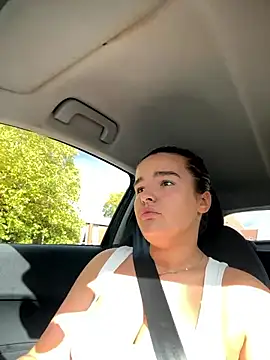 Snapshot of maisiesmithx chatting on 21, 10, 2025 maisiesmithx online show from 21, 10, 2025