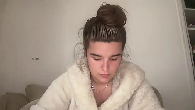 Snapshot of maisiesmithx chatting on 31, 10, 2025 maisiesmithx online show from 31, 10, 2025