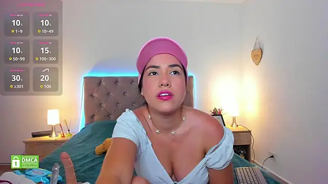 Scarlett 00  online show from 13, 2, 2025