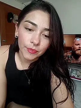 Snapshot of SophieWinslow chatting on 3, 3, 2025 SophieWinslow online show from 3, 3, 2025