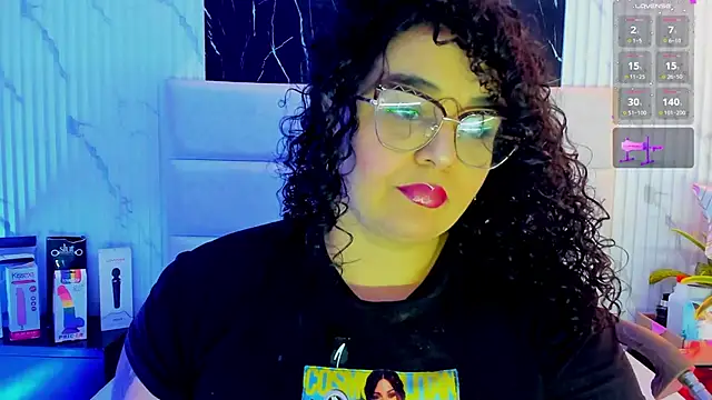 Reginavegaa online show from 15, 10, 2025