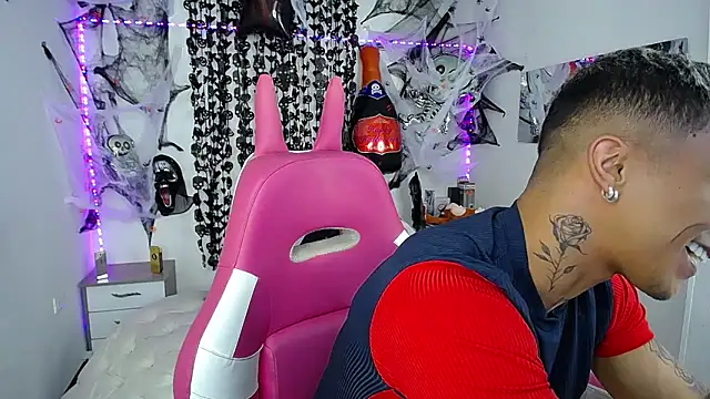 Leonard Price online show from 17, 10, 2025