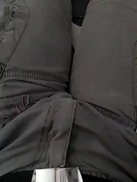 SuranSexy33 online show from 6, 12, 2024