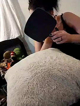 Snapshot of esadmisfit1 chatting on 28, 1, 2025 esadmisfit1 online show from 28, 1, 2025