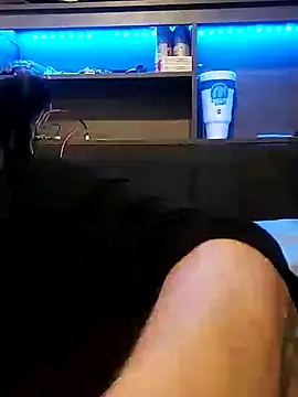 Snapshot of esadmisfit1 chatting on 4, 3, 2025 esadmisfit1 online show from 4, 3, 2025